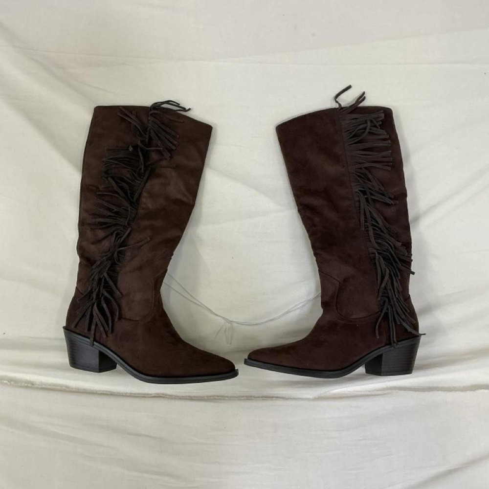Brand new with tags women's brown knee-high fringe western boots in size 8.5‎